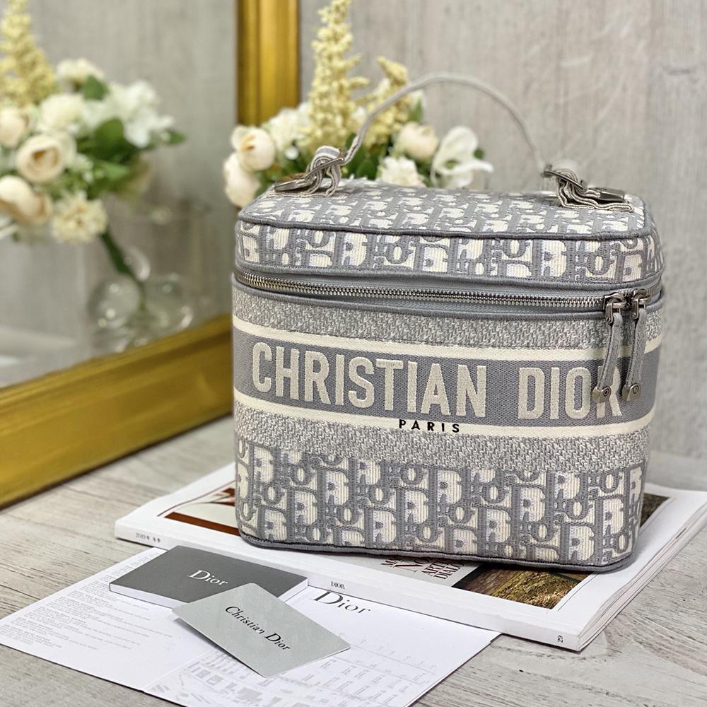 HERMES Dior ガーメントケース LOVE様HERMES ガーメントバッグ 12枚Dior7枚