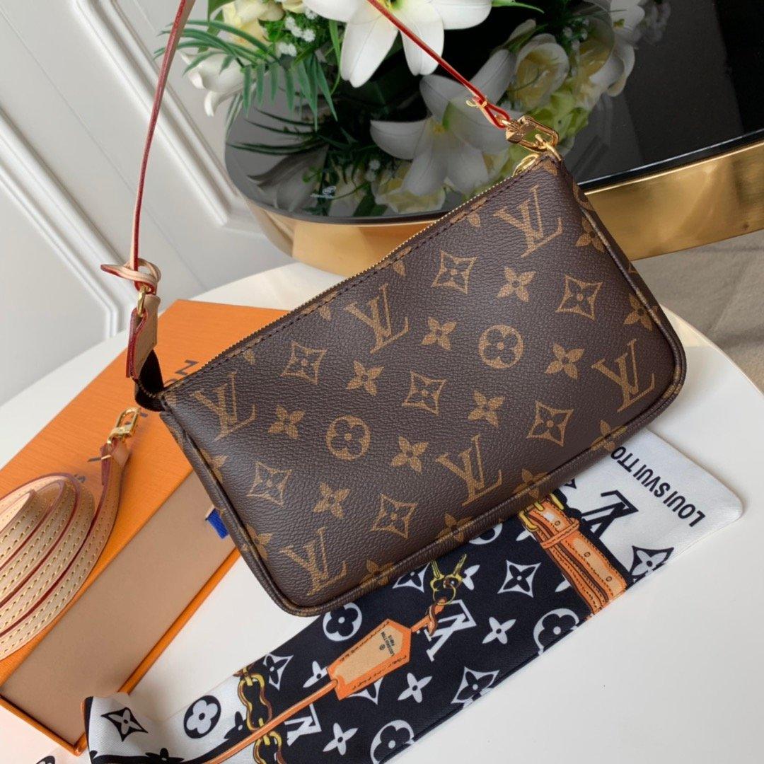 Louis Vuitton POCHETTE ACCESSOIRES1