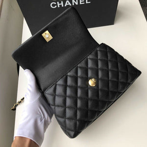 Chanel Black caviar quilted Bag With Coco Handle