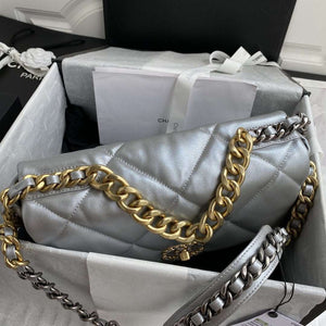 CHANEL 19 Large Flap Bag