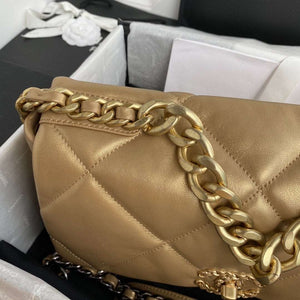 CHANEL 19 Maxi Flap Bag