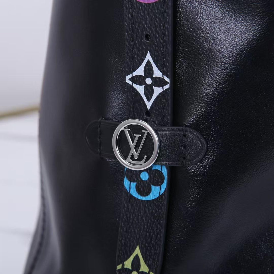 LV x TM CarryAll Vibe MM