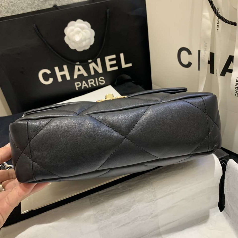 CHANEL 19 Large Flap Bag