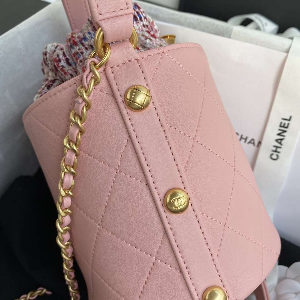 Chanel 2020 Tweed Soul Bucket Bag Pink