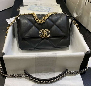 CHANEL 19 Small Flap Bag Black