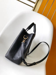 LV Babylone Tote Mm bag