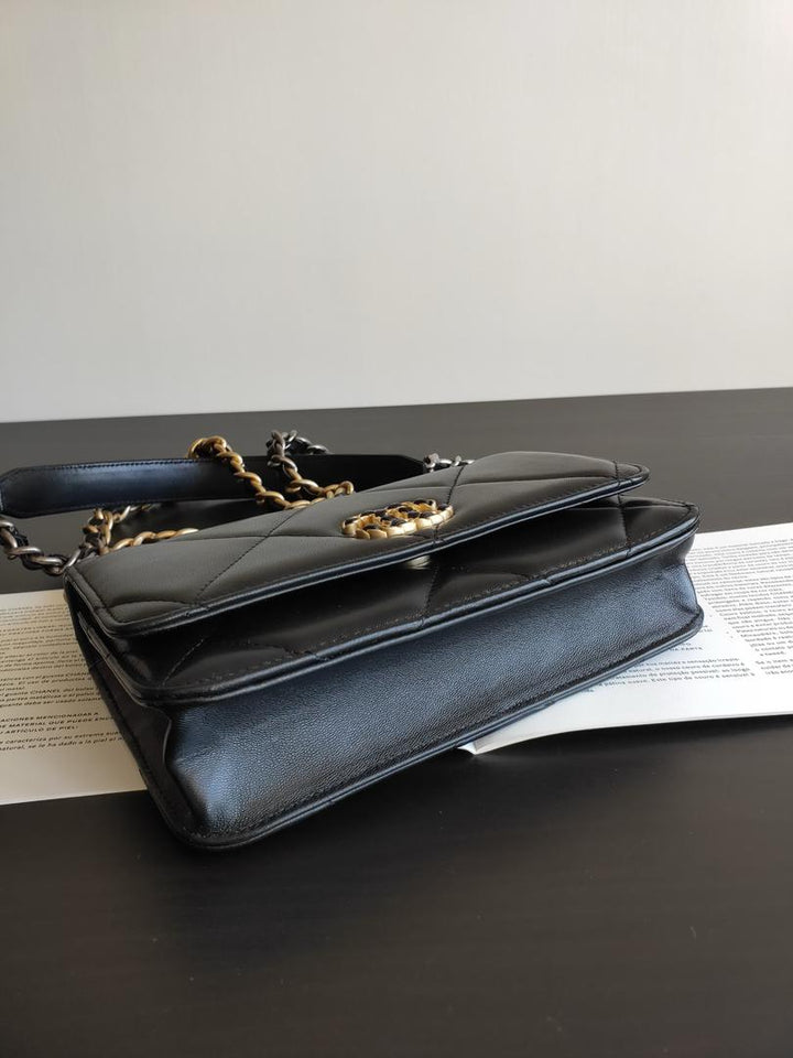 CHANEL 19 wallet on chain woc bag - Main Image