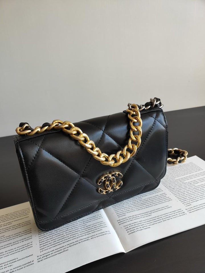 CHANEL 19 wallet on chain woc bag