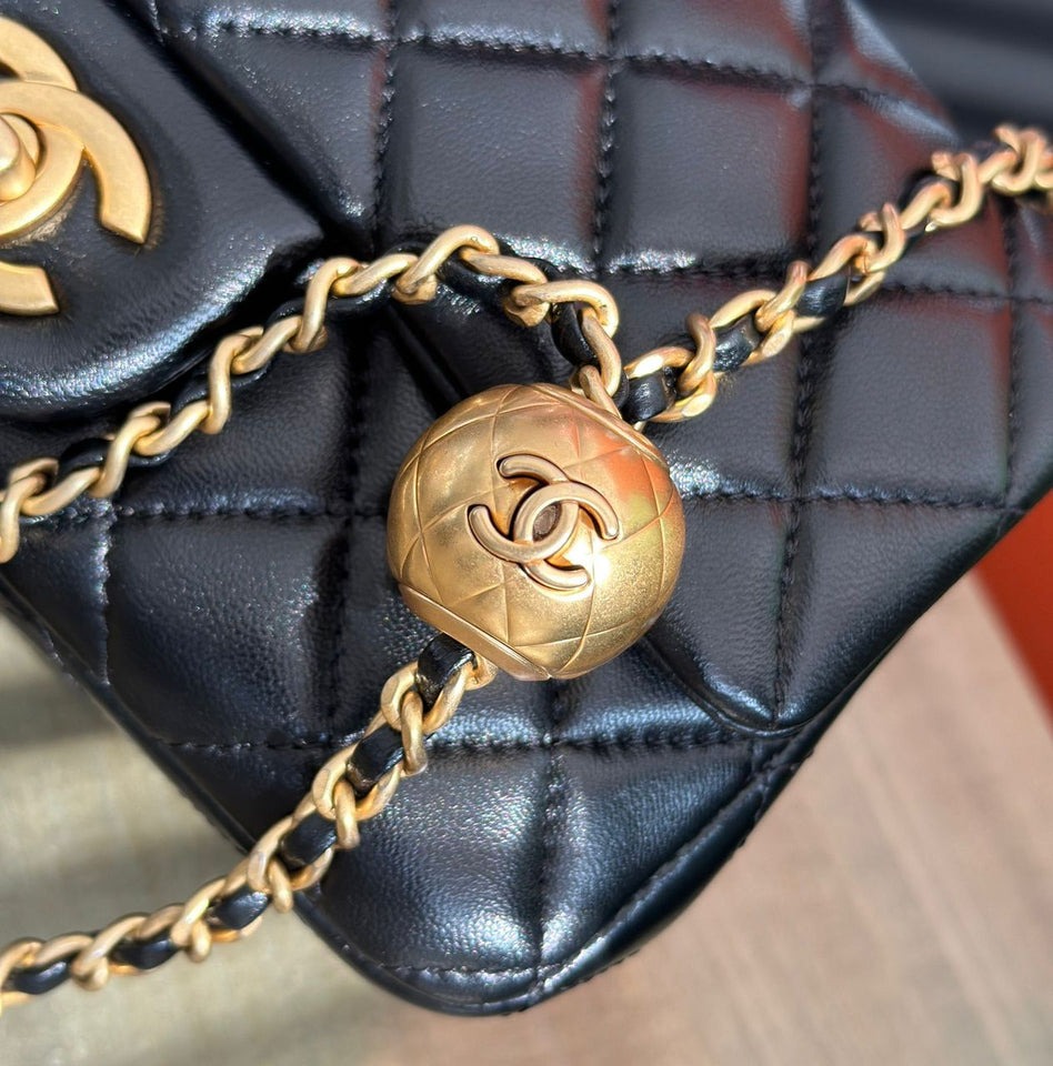 Chanel Mini pearl crush Flap Bag