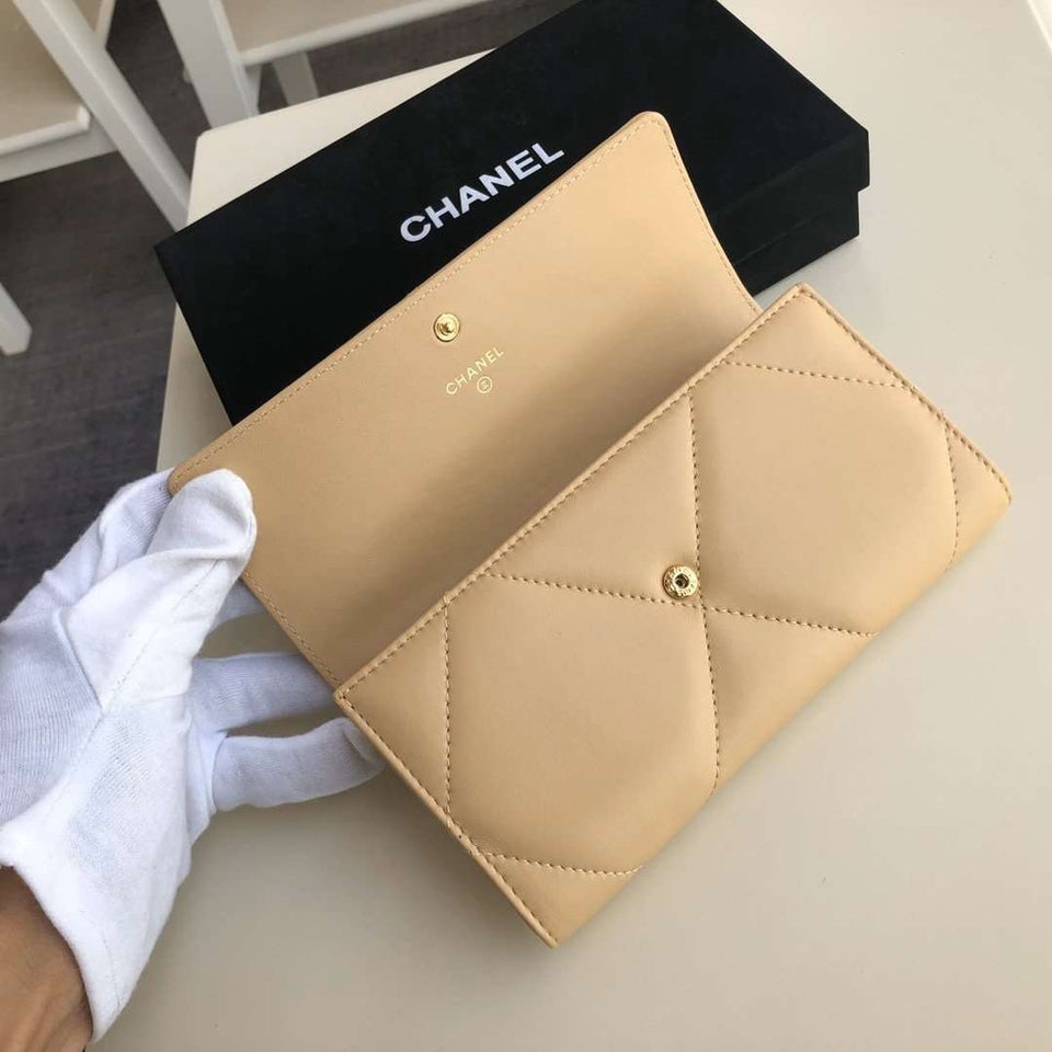 Chanel 19 Quilted Flap Wallet Long Goatskin