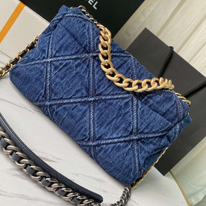 CHANEL 19 Maxi Denim Bag Large