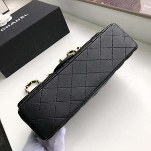 CHANEL Classic Flap Bag Black