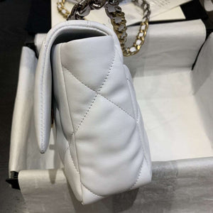 CHANEL 19 Medium Flap Bag