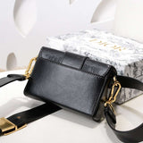 30 MONTAIGNE FLAP BAG