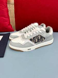 Dior B26 Gray and white smooth calfskin Low top sneakers
