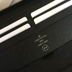 Louis Vuitton LV Women Clémence Wallet In Supple Monogram Empreinte Leather