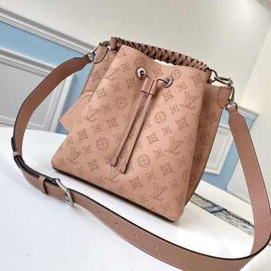 Louis Vuitton NÉONOÉ BB