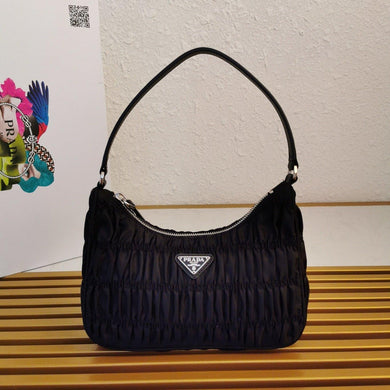 Re-Edition 2000 Nylon Mini Bag