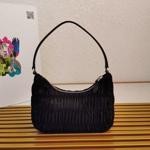 Re-Edition 2000 Nylon Mini Bag