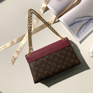 Rare Louis Vuitton Pallas wallet