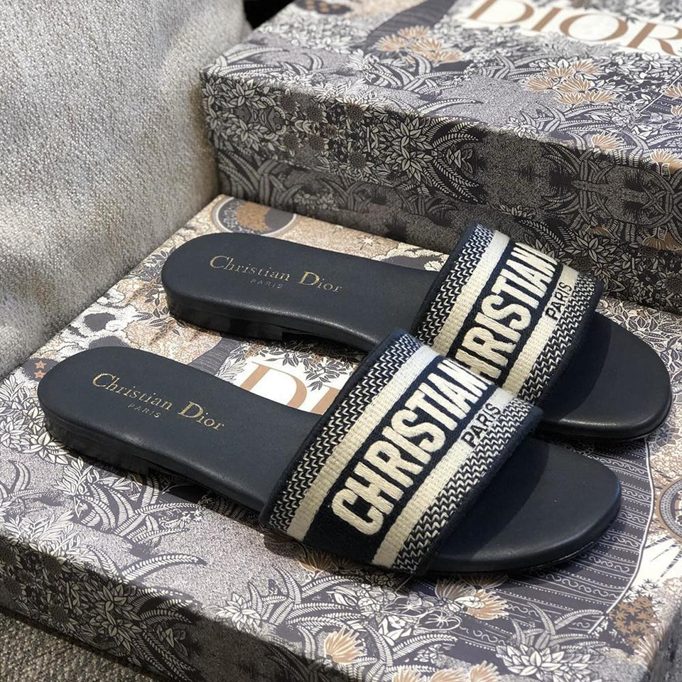 Original dior slippers Clearance