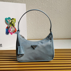 Re-Edition 2000 Nylon Mini Bag