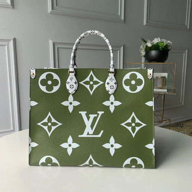 Louis Vuitton ON THE GO GM