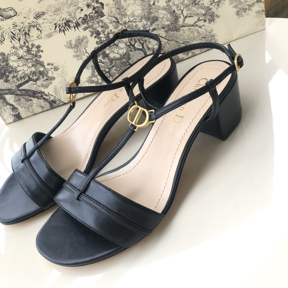 Macario Sandal  AMALFI BY RANGONI    Dior Sandals