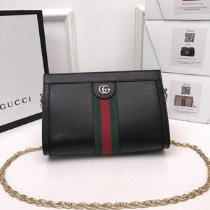 Gucci Ophidia GG medium shoulder bag