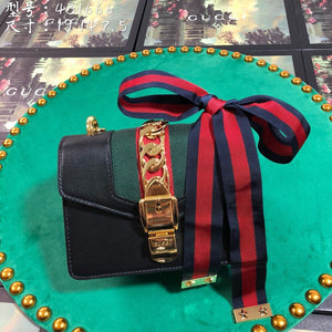 Gucci Sylvie leather mini chain bag Black