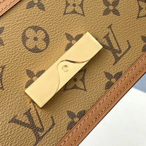 Louis Vuitton DAUPHINE CHAIN WALLET