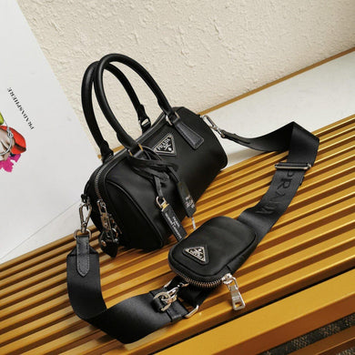 Prada Re-Edition 2005 Nylon Bag