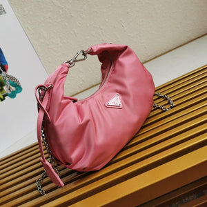 Prada Re-Edition 2006 Nylon bag